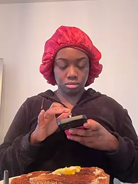 icelyne 2001 online show from 02-24-26, 05:36