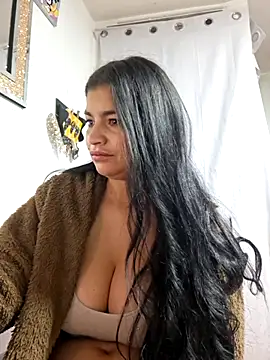 Scarlett Hot69 online show from 06-18-26, 07:51