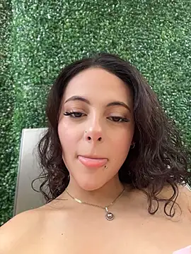 TeaseDollXXX online show from 03-19-26, 09:37