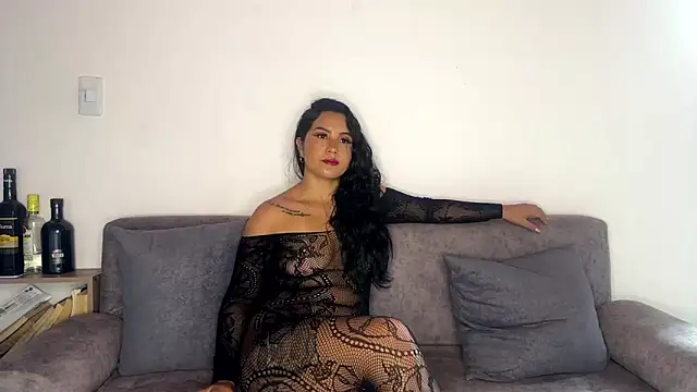 Snapshot of selenaln chatting on 05-28-26, 06:25 selenaln online show from 05-28-26, 06:25