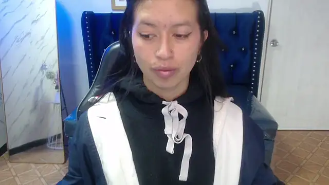 Candy Rose v online show from 03-02-26, 01:07