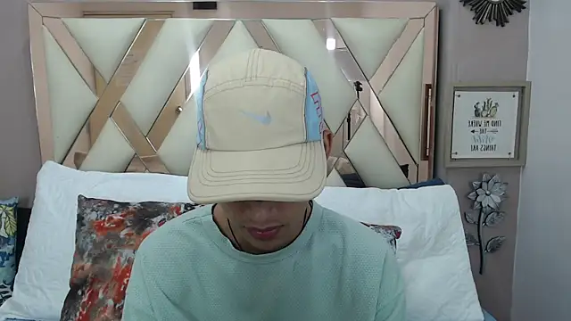 Astaroth Grigori online show from 04-17-26, 07:38