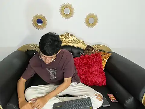 Snapshot of jisus_catt chatting on 02-14-26, 11:49 jisus catt online show from 02-14-26, 11:49
