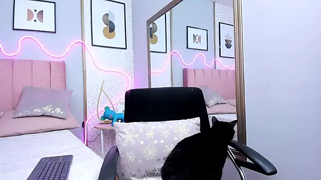 Snapshot of SAMMYLEWISMD chatting on 01-31-26, 07:12 SAMMYLEWISMD online show from 01-31-26, 07:12