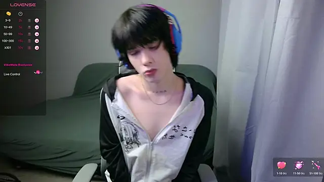 LeonBoykisser online show from 02-07-26, 12:13