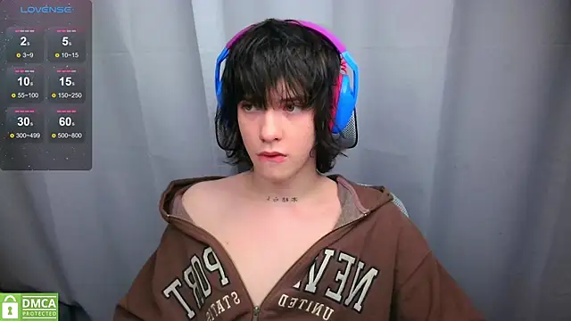 LeonBoykisser online show from 05-28-26, 04:24
