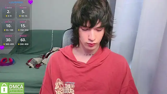 Snapshot of LeonBoykisser chatting on 07-17-26, 09:28 LeonBoykisser online show from 07-17-26, 09:28