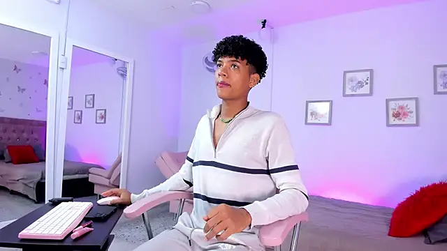 Jack Rusel online show from 04-02-26, 03:35