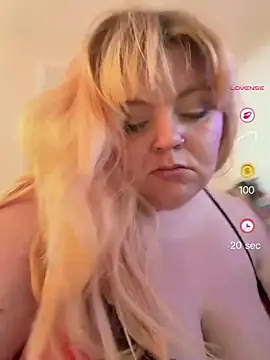danikaFendyr online show from 06-20-26, 07:35