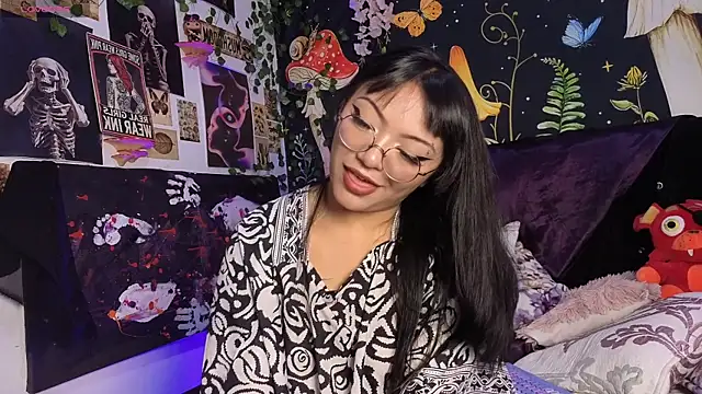 victoriia thompson online show from 03-22-26, 09:05