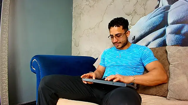Vans Ross online show from 06-22-26, 02:36