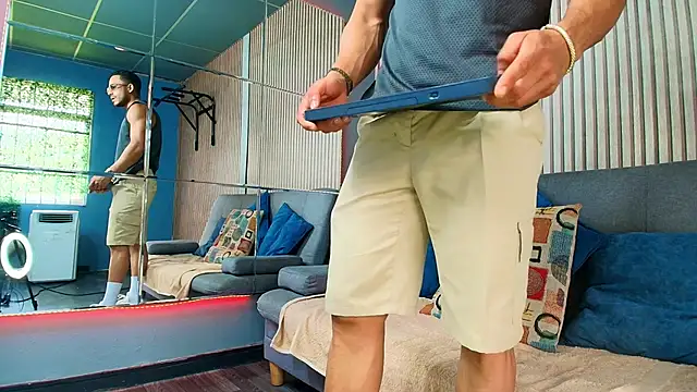 Vans Ross online show from 03-28-26, 07:59