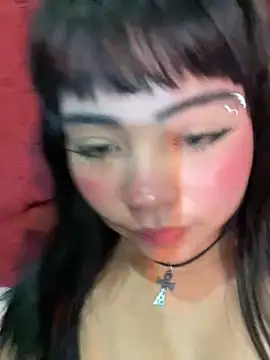 Snapshot of pinkybombon chatting on 06-25-26, 05:12 pinkybombon online show from 06-25-26, 05:12
