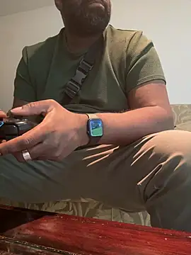 Snapshot of KOdaLion chatting on 02-25-26, 05:29 KOdaLion online show from 02-25-26, 05:29