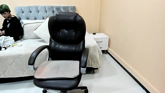 Snapshot of Bela_Craxkerr chatting on 02-28-26, 12:38 Bela Craxkerr online show from 02-28-26, 12:38