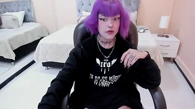 Snapshot of Bela_Craxkerr chatting on 02-13-26, 01:00 Bela Craxkerr online show from 02-13-26, 01:00