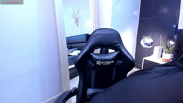 KomiCatt online show from 03-21-26, 06:23