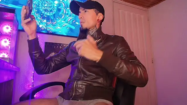 pauldocux  online show from 01-16-26, 02:26