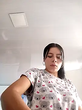 adhara montiel  online show from 02-24-26, 09:59