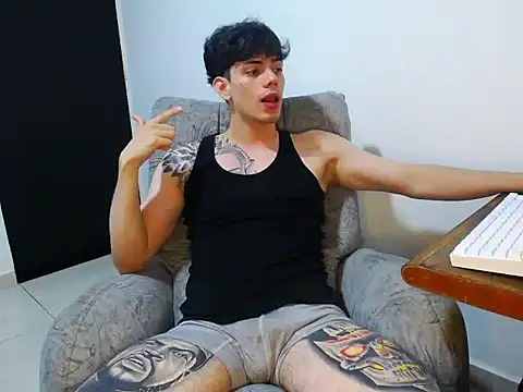 Snapshot of Joshh_miller chatting on 02-19-26, 06:10 Joshh miller online show from 02-19-26, 06:10