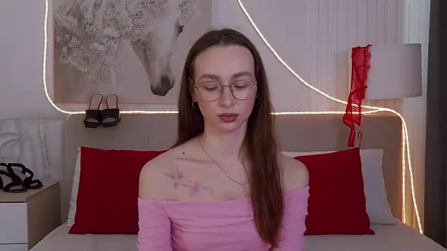 Emily Simon online show from 04-13-26, 04:49