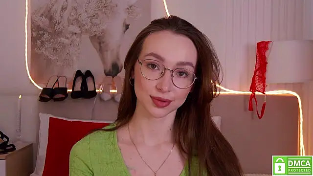 Emily Simon online show from 02-15-26, 05:08