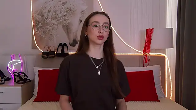 Emily Simon online show from 03-19-26, 04:23