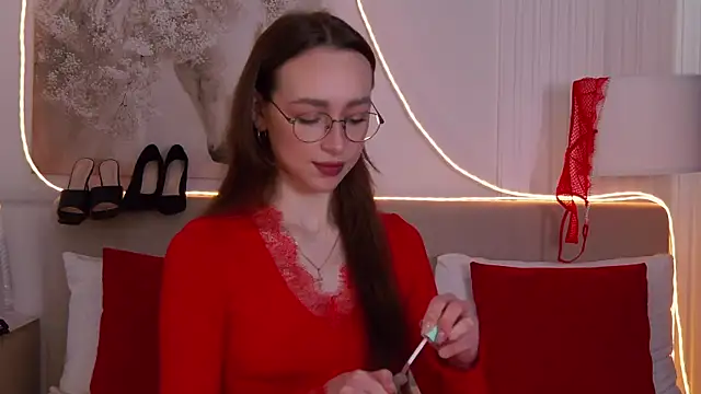 Emily Simon online show from 03-21-26, 04:35