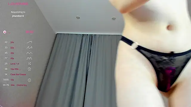 Allettaevee online show from 02-19-26, 01:24