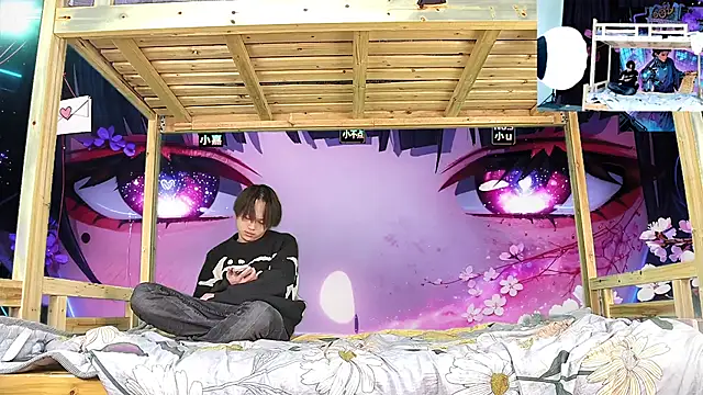 xiaohuangren01 online show from 02-01-26, 12:53