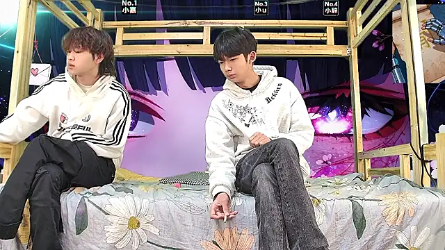 xiaohuangren01 online show from 03-19-26, 02:00