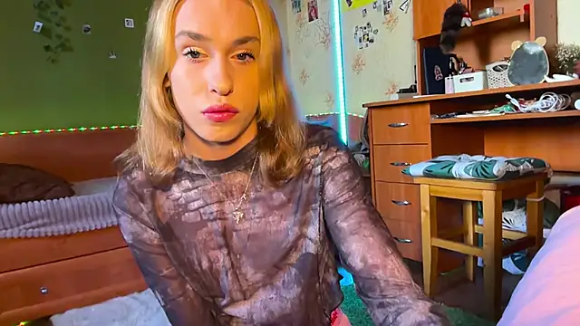 miss barbie111 online show from 03-20-26, 12:28