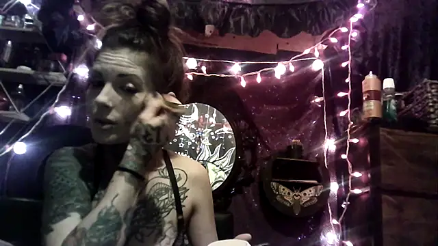 Snapshot of allymoon1369 chatting on 03-08-26, 10:24 allymoon1369 online show from 03-08-26, 10:24