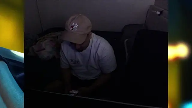 Snapshot of peligroso57 chatting on 01-15-26, 04:38 peligroso57 online show from 01-15-26, 04:38