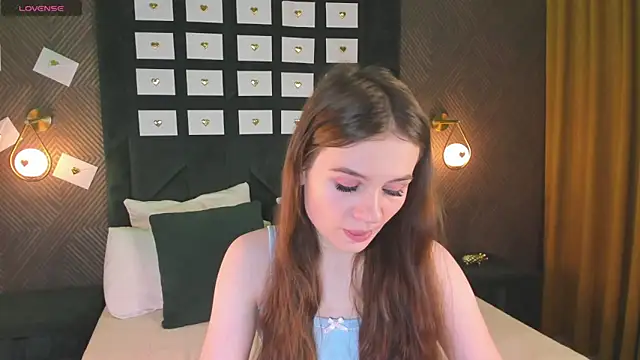 Eva Anderson online show from 06-02-26, 01:16