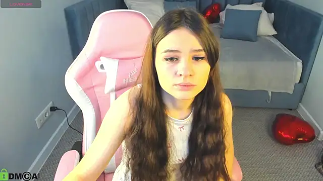 Eva Anderson online show from 02-15-26, 01:17