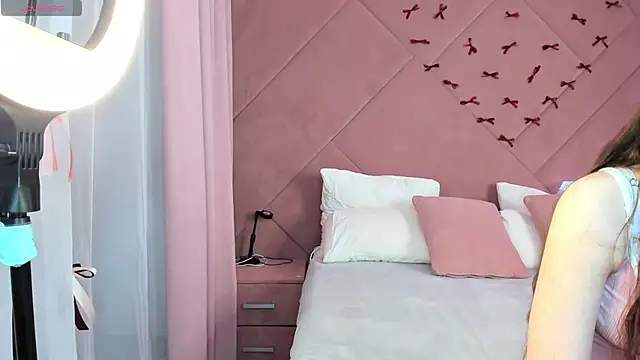 Eva Anderson online show from 04-08-26, 01:29