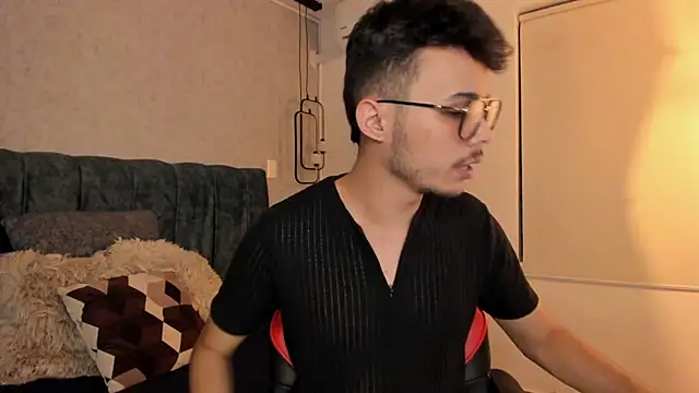Alhan Twink online show from 07-12-26, 04:13