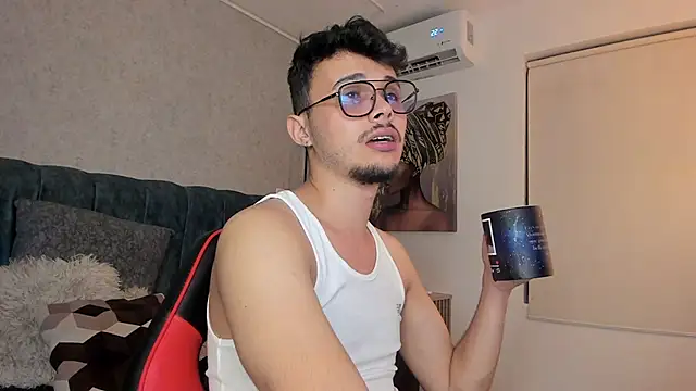 Alhan Twink online show from 07-28-26, 05:04