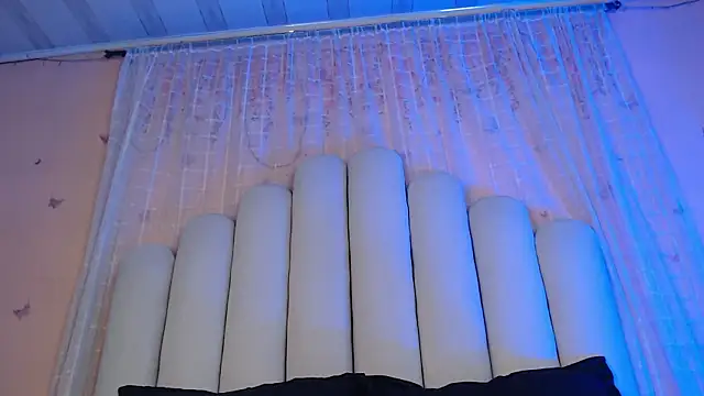 RoseConor  online show from 02-17-26, 03:15