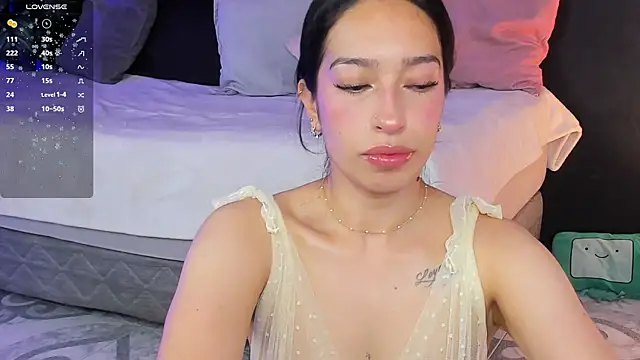 Snapshot of Noaah25_ chatting on 02-06-26, 04:41 Noaah25 online show from 02-06-26, 04:41