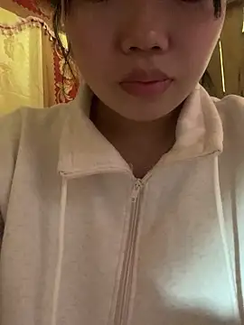 Snapshot of Suny-sexy chatting on 02-13-26, 07:52 Suny-sexy online show from 02-13-26, 07:52