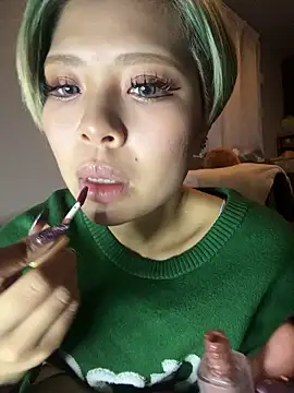 BADBITCHISAKI online show from 04-15-26, 01:15