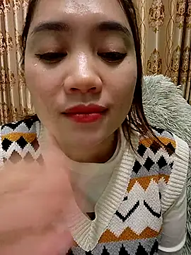 Snapshot of lylinhjim chatting on 01-14-26, 09:57 lylinhjim online show from 01-14-26, 09:57