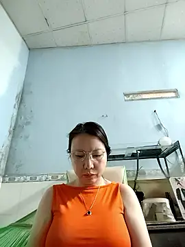 Famrita online show from 03-20-26, 02:23