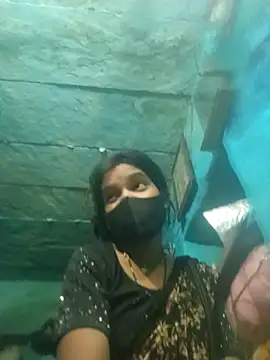 Snapshot of priyasharma899 chatting on 02-14-26, 04:40 priyasharma899 online show from 02-14-26, 04:40