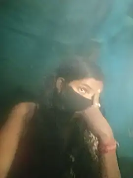 Snapshot of priyasharma899 chatting on 04-04-26, 12:39 priyasharma899 online show from 04-04-26, 12:39