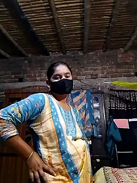 Hot Sweeti online show from 04-05-26, 09:43