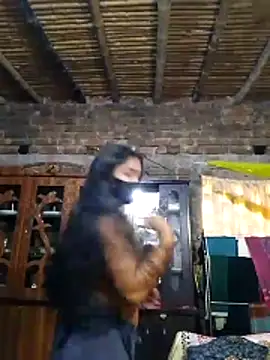 Snapshot of Hot_Sweeti chatting on 05-04-26, 09:34 Hot Sweeti online show from 05-04-26, 09:34