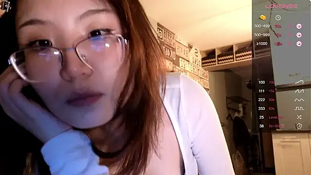 nullgirl online show from 02-02-26, 10:09